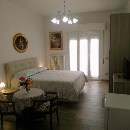 B&B Sweet Dreams Diano Marina Kültér fotó