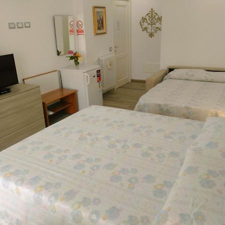 B&B Sweet Dreams Diano Marina Kültér fotó